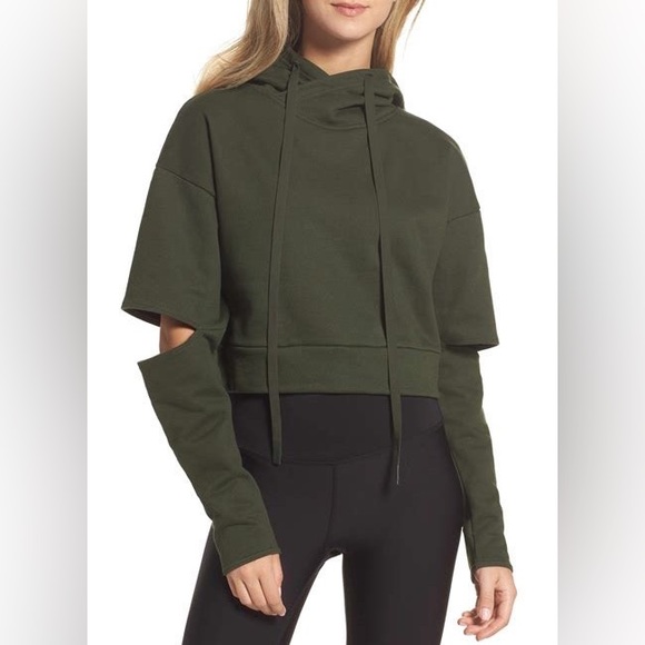 ALO YOGA Peak Cutout Pullover